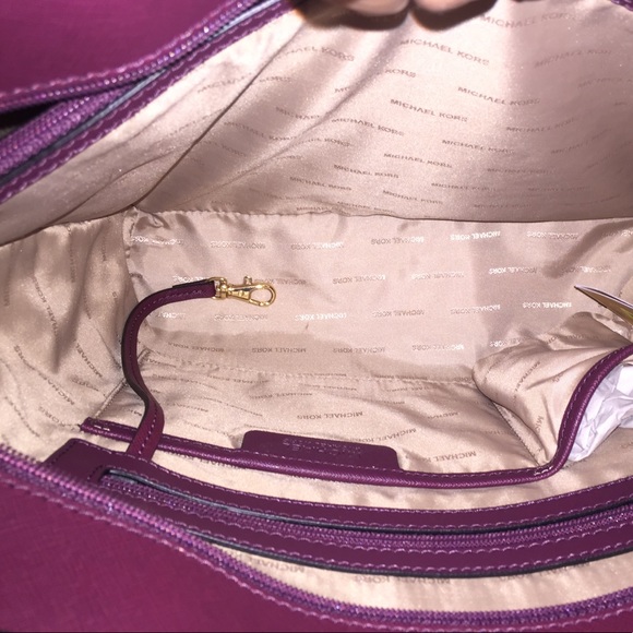 MICHAEL KORS TOTE - Picture 4 of 7