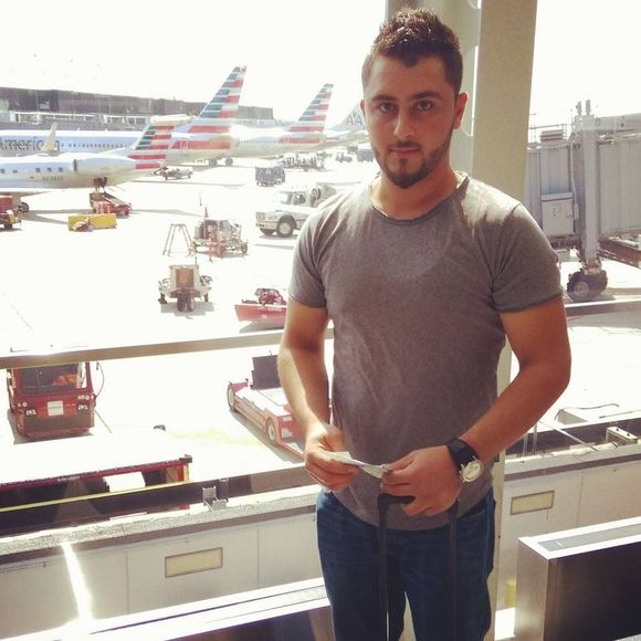 Meet your Posher, Steven - Picture 1 of 1