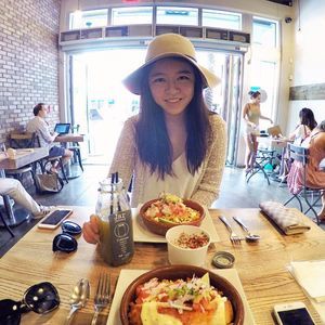 Meet your Posher, Silvia