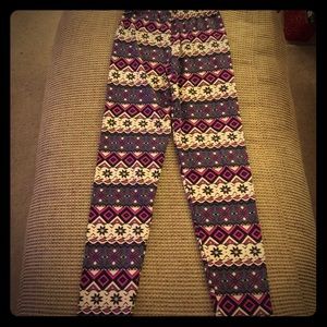 Women's one size leggings! Soft and comfortable!