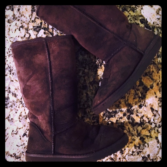 Ugg Classic Tall Size 7