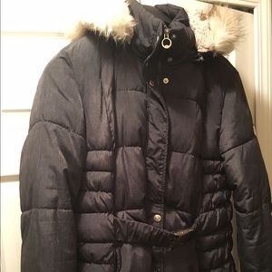 Puffer coat with fur hood