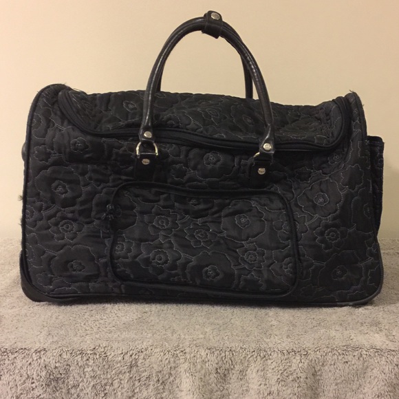Thirty-one rolling duffel bag like new
