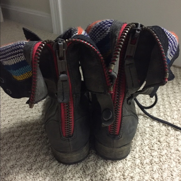 Steve Madden - Picture 2 of 2