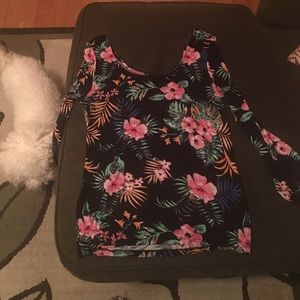 Floral print long sleeve!