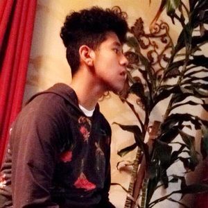 Meet your Posher, Cesar