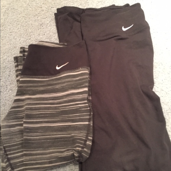 Nike cropped leggings and yoga pants