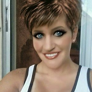 Meet your Posher, Beth