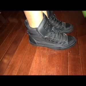 Churck Taylor All star converse (black)