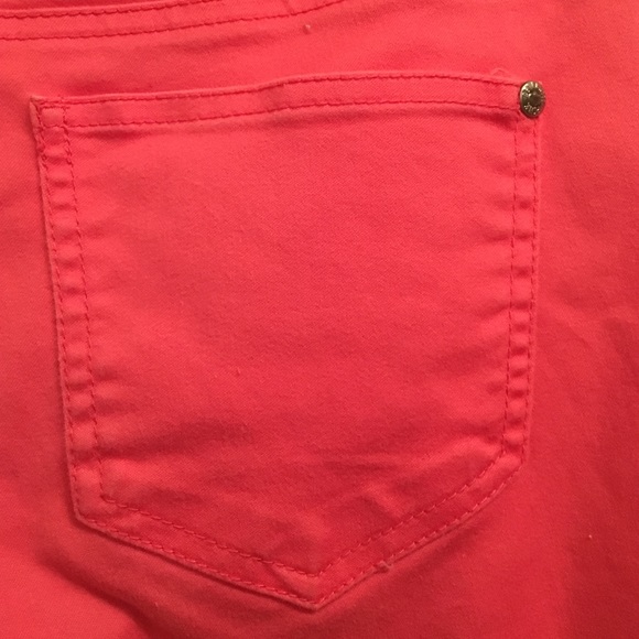Pink Capris - Picture 3 of 4