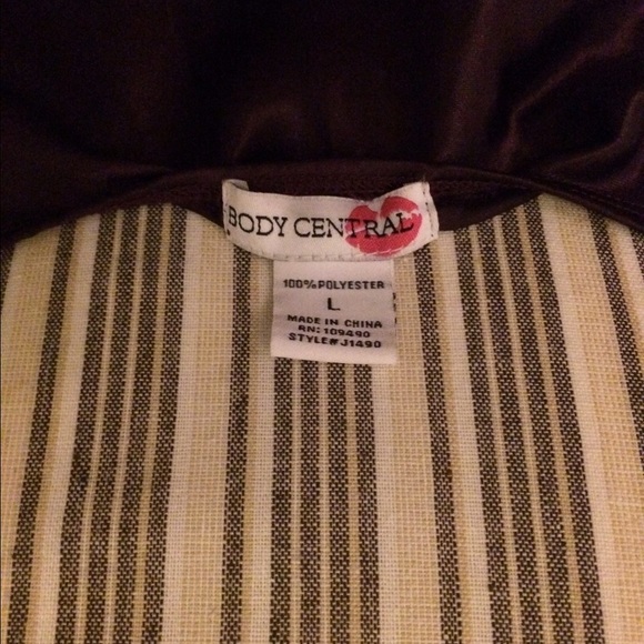 ⭐️ Purple sequined halter top ⭐️ - Picture 4 of 4