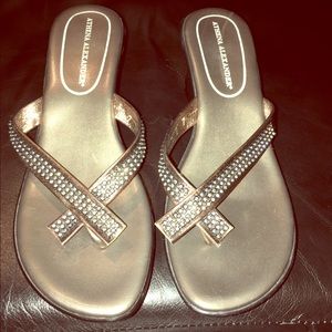 Athena Alexander 'Roxi' Wedge