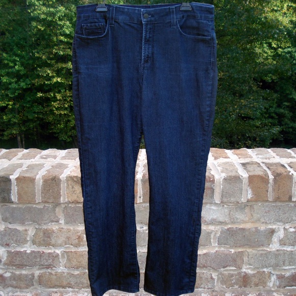 Not Your Daughter's Jeans (NYDJ) - Size 14