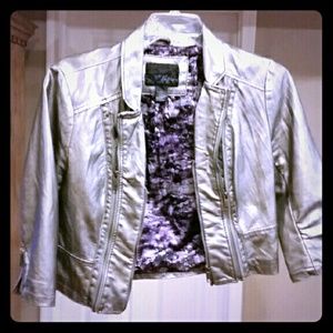 Pewter Daytrip half-length jacket