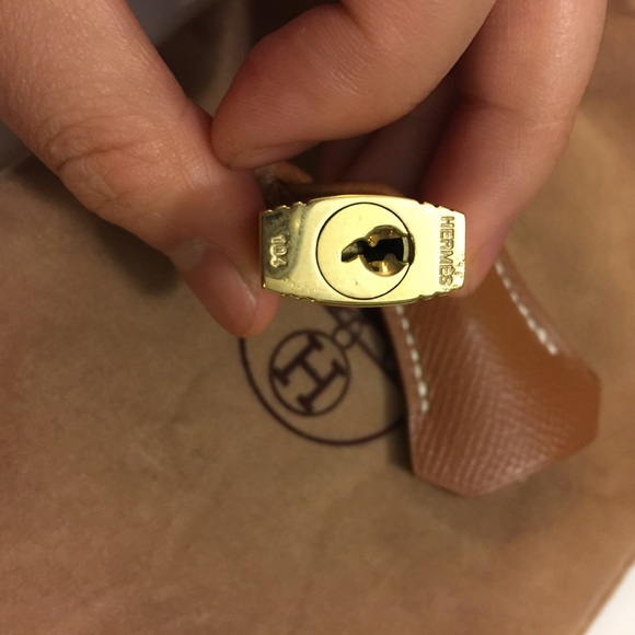 hermes bolsa lock and key
