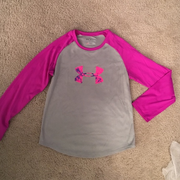 Girls under armour top