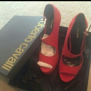 New Roberto Cavalli high heels size 40