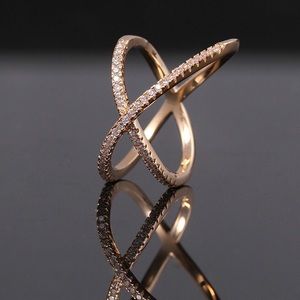 Final Sale 💕NWT 18K Gold plated CrissCross Ring