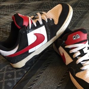 Nike 6.0 - NEVER WORN