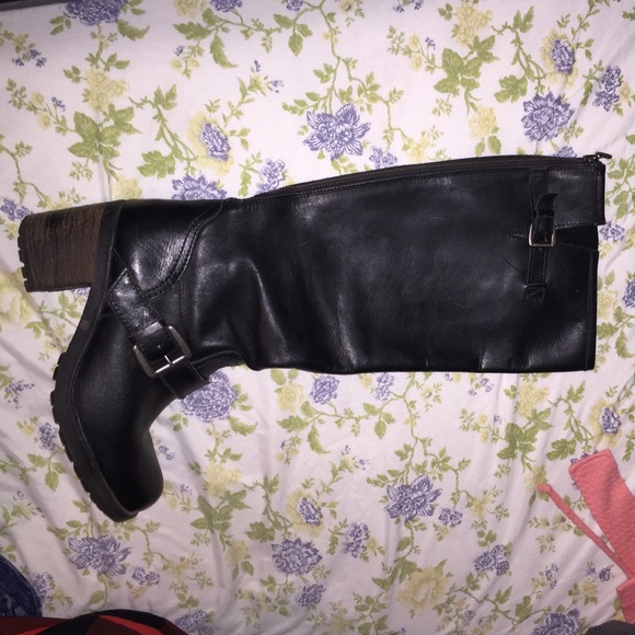 Vintage Aldo black tall leather boots, size 9
