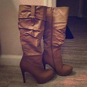 Women's boots