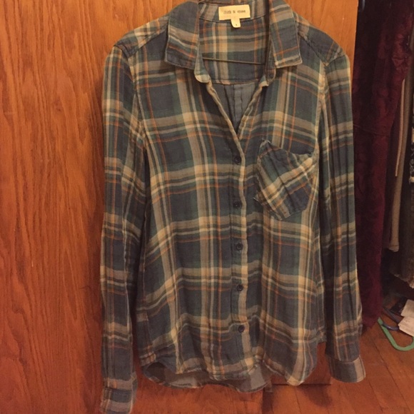 Cloth and stone button down- loose boyfriend fit