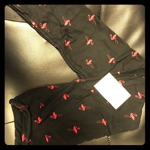 Unicorn alert❤️💛💚💙💜.  Lularoe leggings