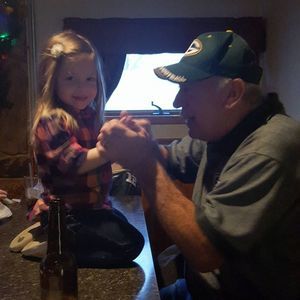 Meet your Posher, Crystal