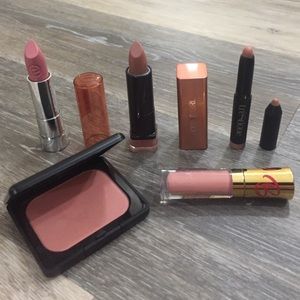 A "Mauvolous" set (feat discontinued KVD blush)