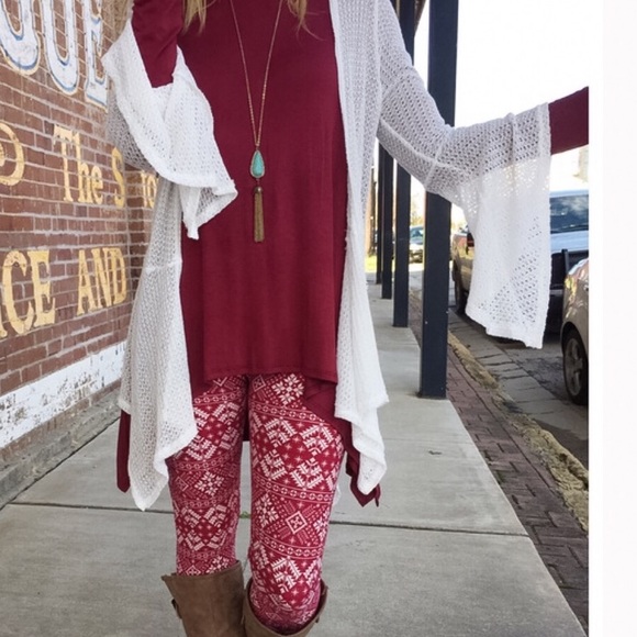 ❄️Super Soft Winter Holiday Snowflake Leggings❄️