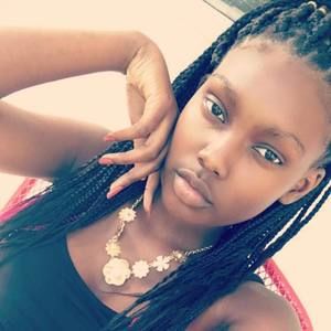 Meet your Posher, Ahjah