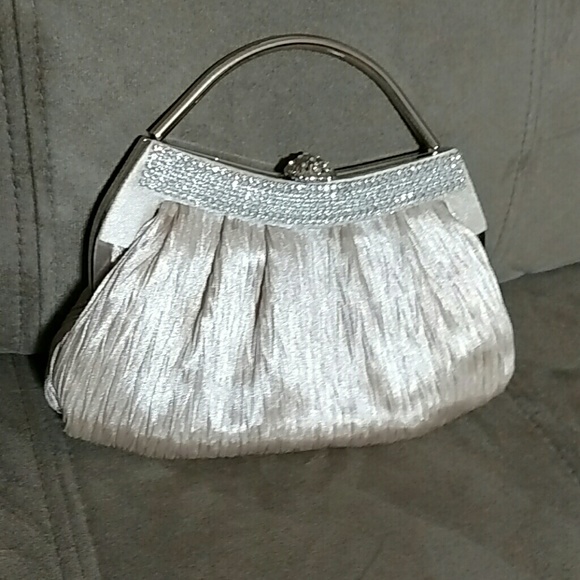 scarleton Handbags - Tasteful Elegant Purse