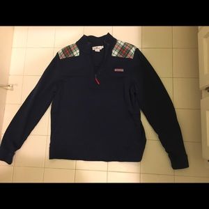 Navy Vineyard Vines Christmas pullover