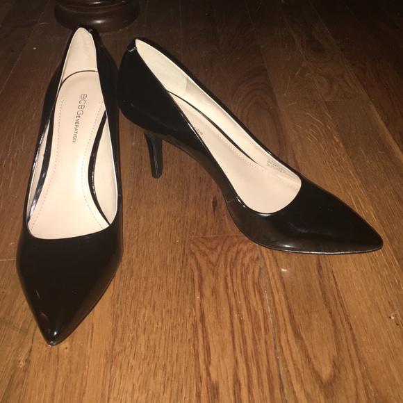 BCBG black patent heels