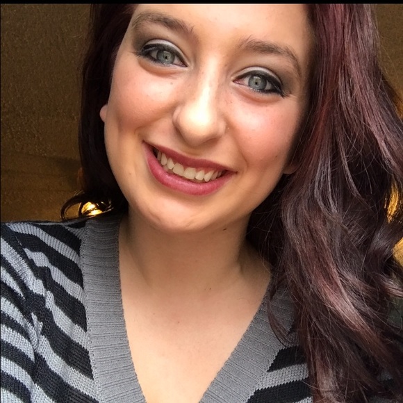Meet your Posher, Victoria - Picture 1 of 1