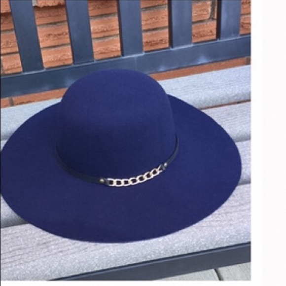 🦋Wool Blend Floppy Chain Detail Chic Hats🦋 - Picture 3 of 6