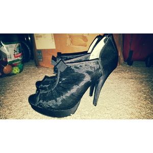 Vera Wang high heels (white collection)