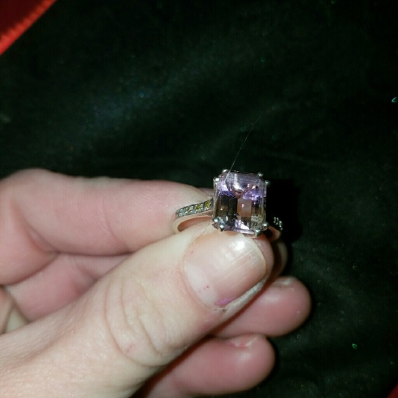 Anahi ring - Picture 2 of 3