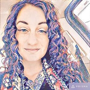 Meet your Posher, Brittney