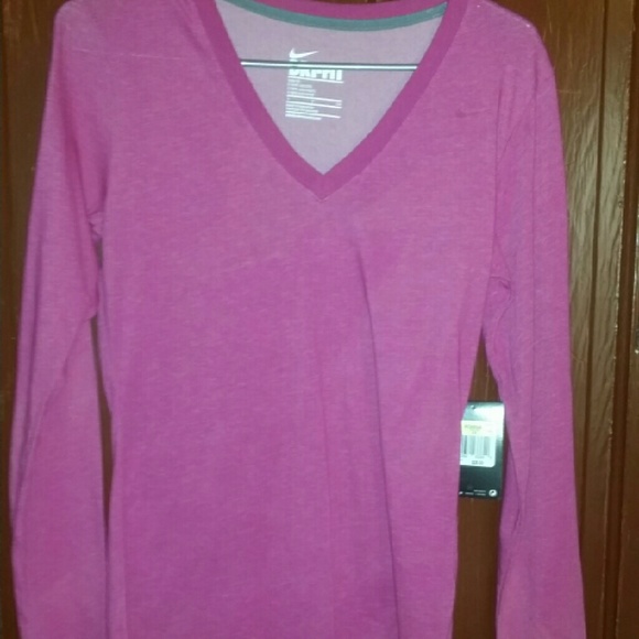 NWT  Nike Dry Fit Long Sleeve Tee