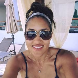 Meet your Posher, Lashell