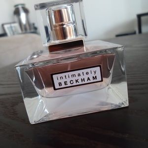 Intimately Beckham Perfume