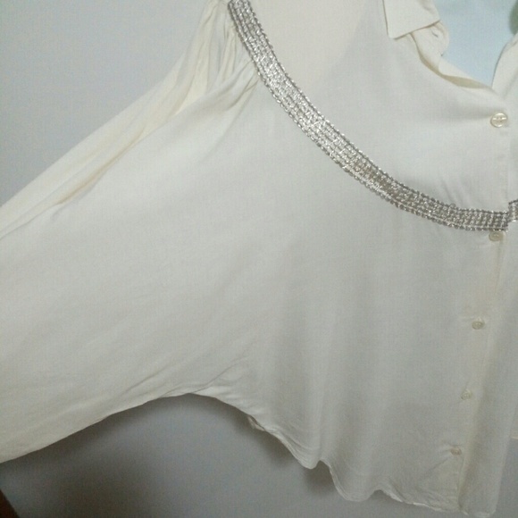 Vintage white long sleeves Couier top - Picture 3 of 5