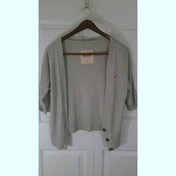 HOLLISTER LIGHT WEIGHT SWEATER M