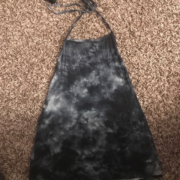 Halter top