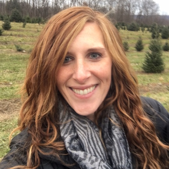 Meet your Posher, Elaine - Picture 1 of 1