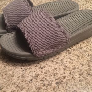 Nike slip ons