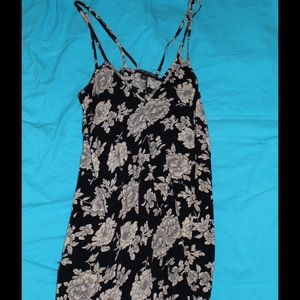 BRANDY MELVILLE FLORAL DRESS