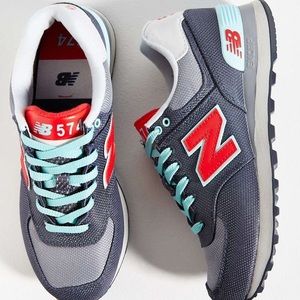 Women's New Balance 574 Sneakers - Size 8