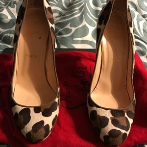 Reduced! Authentic Christian Louboutin Size 40.5